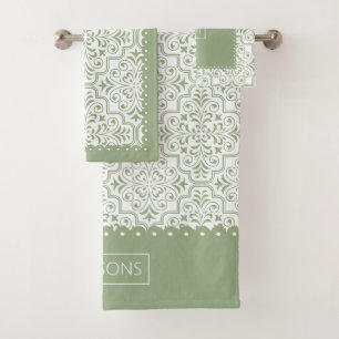Motif damassé vert-tige, bordures de pétoncles