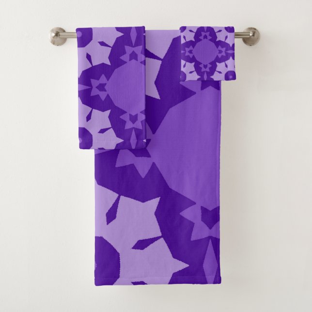Motif de fleurs abstraites pourpres (En situation)