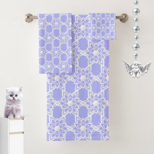 Motif de mandala de fleurs abstraites sur fond ble
