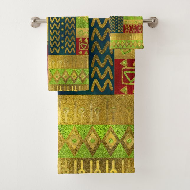 Motif d'or africain ethnique sur la couleur (En situation)