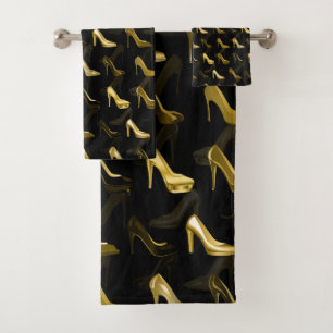 Motif d'or de chaussures de talons hauts