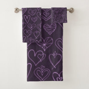 Motif moderne de coeur foncé violet