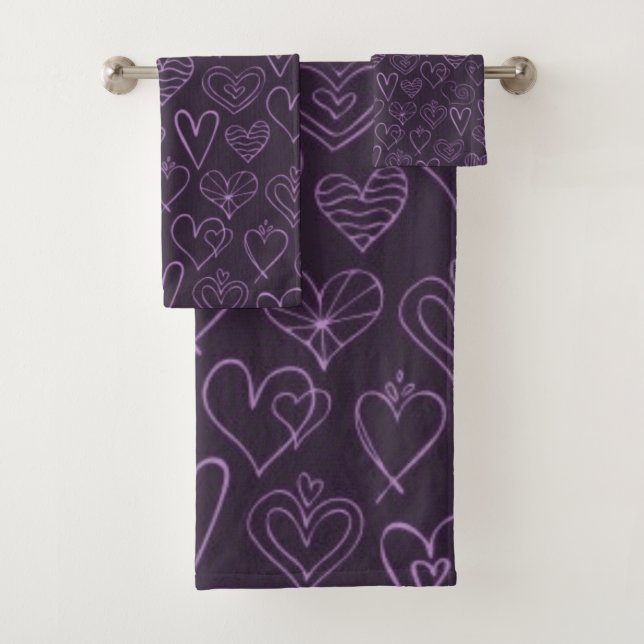 Motif moderne de coeur foncé violet (En situation)
