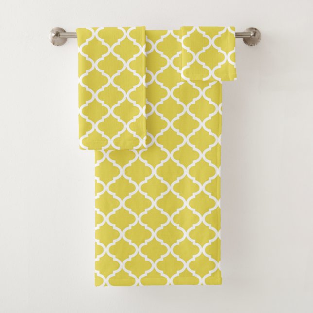 Motif Quatrefoil Jaune Moraccan à la mode (En situation)