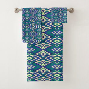 Motif symétrique de motifs bleus sur un textile