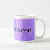 Motivez la tasse de café de filles