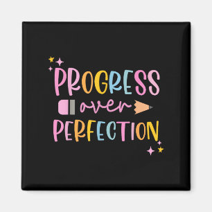 Motivierend Fortschritt über Perfektion zurück zum Magnet