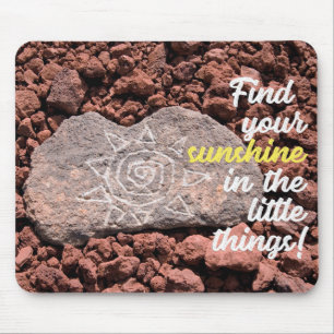 Motivierend Zitat ätzte Sun auf Lava-Felsen Mousepad