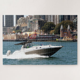 Motorboot auf dem Sydney Harbour, Australien