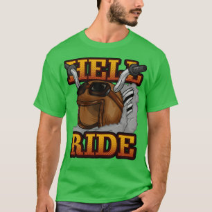 Motorradfahrer mit Sonnenbrille und Motorrad 2 T-Shirt