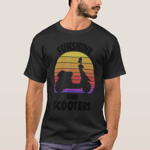 Motorradfahrer Moped Motorrad Sonnenschein und Sco T-Shirt