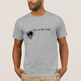 Mouche sur le T-shirt de mur