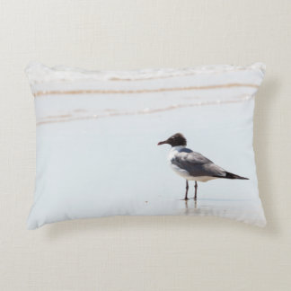 Mouette sur le Coussin d'accents de plage