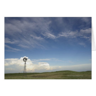 Moulin à vent en champ