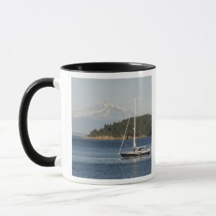 Mount Baker dominiert die Landschaft Tasse