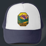Mount Rainier Nationalpark Washington Retro Truckerkappe<br><div class="desc">Mount Rainier Vektorgrafik Design. Der Park ist von Tälern,  Wasserfällen und subalpinen Wiesen umgeben.</div>