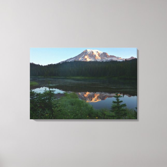 Mount Rainier reflektiert Sonnenaufgang II Leinwanddruck (Vorderseite)