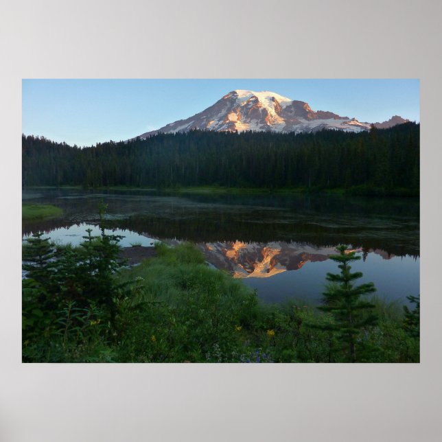 Mount Rainier reflektiert Sonnenaufgang II Poster (Vorne)