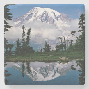 Mount Rainier spiegelt sich in einem Bergsee Steinuntersetzer