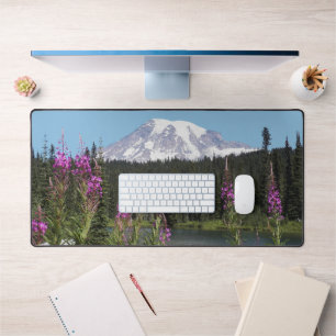 Mount Rainier und Wildblumen Landschaftsansicht Schreibtischunterlage
