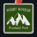 Mount Robson Provincial Park Ornament Aus Metall<br><div class="desc">Der Mount Robson Provincial Park, der zweitälteste Park des Parksystems von British Columbia, ist wirklich eines der Kronjuwelen der Welt. Der Berg, für den der Park benannt ist, bewacht den Eingang zum Western des Parks und ist der höchste Gipfel der kanadischen Rockies.</div>