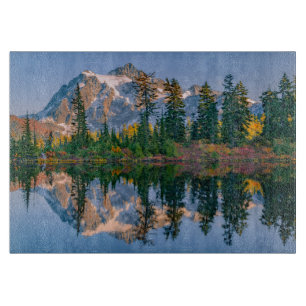 Mount Shuksan gespiegelt im Reflection Lake Schneidebrett