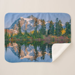 Mount Shuksan gespiegelt im Reflection Lake Sherpadecke