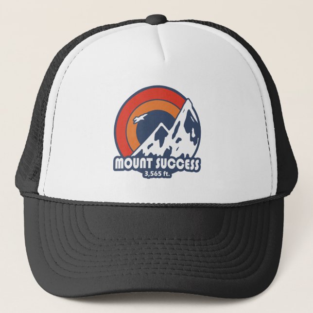 Mount Success New Hampshire Sun Eagle Truckerkappe (Vorderseite)