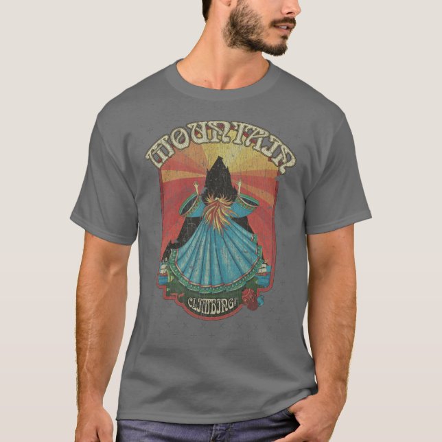 Mountain Climbing 1970 family T-Shirt (Vorderseite)