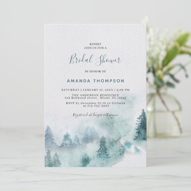 Mountain Smoky Greenery Invitation de douche nupti (Debout devant)