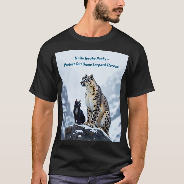 Mountain Whiskers: Felini trifft den Schneeleopard T-Shirt (Vorderseite)
