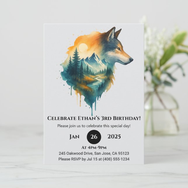 Mountain Wolf Birthday Einladung (Stehend Vorderseite)