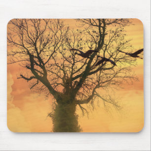 Mousepad gefleckter Herbstbaum bei Sonnenuntergang