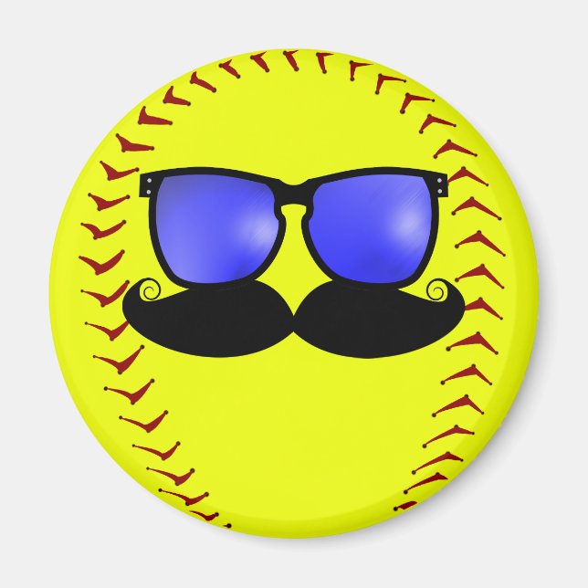 Moustache Fastpitch Softball Magnet (Devant)