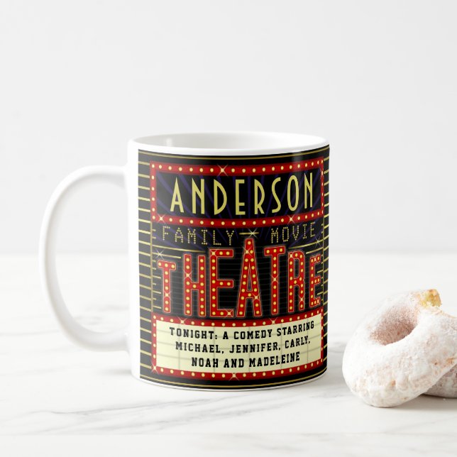 Movie Theater Marquee Zuhause Cinema | PERSONALISI Kaffeetasse (Mit Donut)