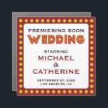 Movie Theme Wedding Marquee Sign Save the Date Auto Magnet<br><div class="desc">Dieses inspirierte Hochzeitszeichen kann eine einzigartige und kreative Art sein, eine Touch Hollywood Glamour zu Ihrem besonderen Tag zu bringen. Mit fett formatierter Typografie, hellen Farben und Ihren Namen können Sie dieses Hochzeitsdesign anpassen, das Ihre Persönlichkeiten und Sets in den Ton für Ihre Filmtheaterfeier einnimmt. Mit dem kino-Gefühl kann dieses...</div>