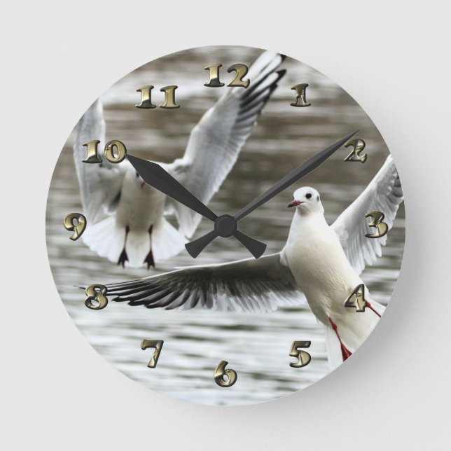 Möwen im Flug Runde Wanduhr (Vorderseite)