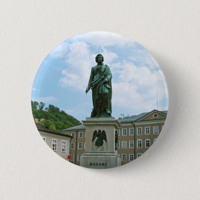 Mozart-Statue in Salzburg Button (Vorderseite)