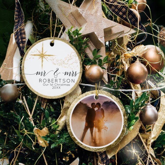 Mr. and Mrs. 1 Christmas Gold Glitzer Star Foto Keramik Ornament (Von Creator hochgeladen)