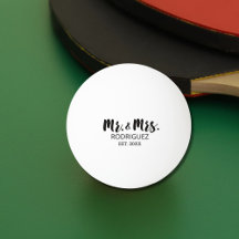 Mr. and Mrs Modern Brush Schriftart Wedding Gift