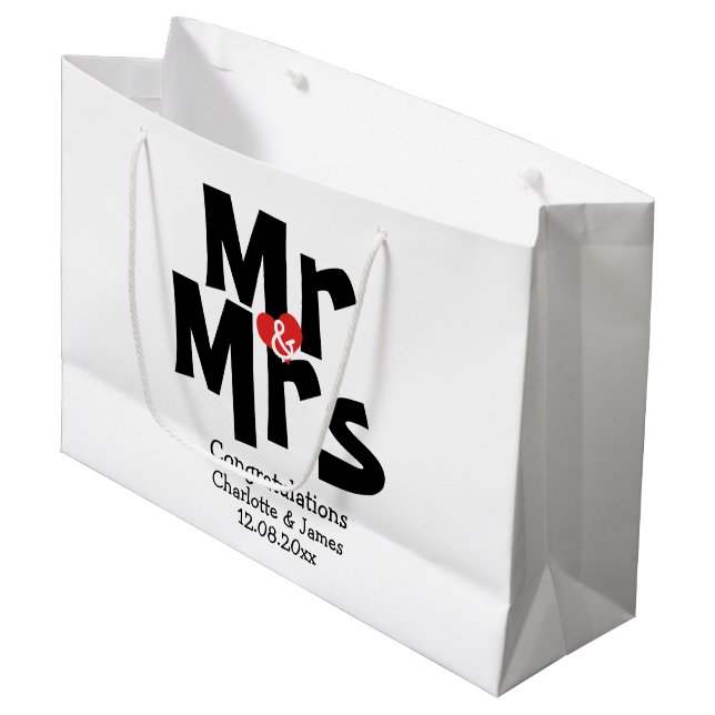 Mr. and Mrs Modern Personalisiert Black and Red Große Geschenktüte (Vorderseite Schrägansicht)