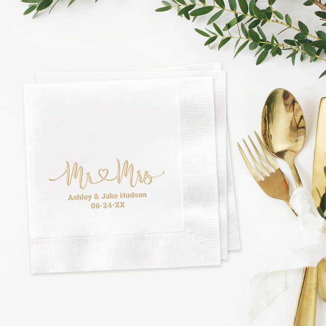 Mr. and Mrs. Personalisiert Heart Script Wedding Servietten Mit Folie (Von Creator hochgeladen)