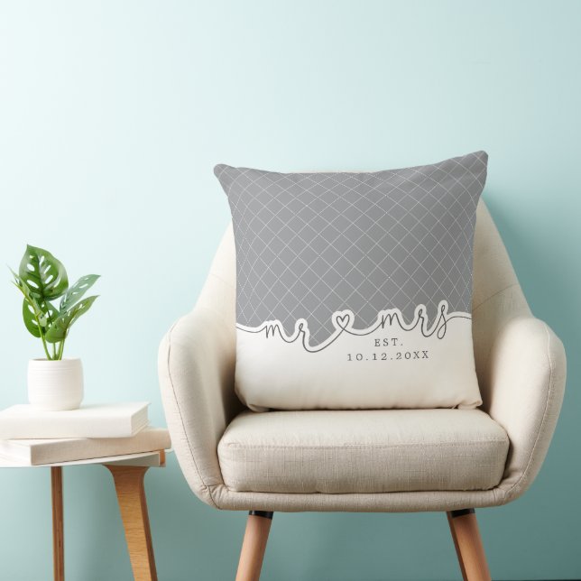Mr. Heart Script Gray White Wedding Pillow Kissen (Stuhl )
