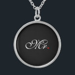 Mr. Husband Groom Seine neuen Wünsche Sterling Silberkette<br><div class="desc">Ein klassisches Monogramm für Mr. und Mrs. für neu geborene Paare etablierte Mama Papa Freundin oder Freund. Eine perfekte Geschenkidee in letzter Minute. Mr. und Mrs. Husband Ehefrau Seine Seiner Neuheit Weds auf eine maßgeschneiderte Geschenk zu tragen oder zu teilen. Verwenden Sie den Link "Nachricht", um uns mit Ihren speziellen...</div>