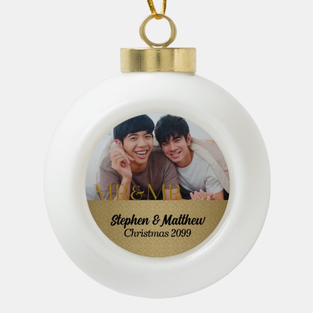 Mr & Mr Gay Marriage Gold Damask Foto Keramik Kugel-Ornament (Vorderseite)
