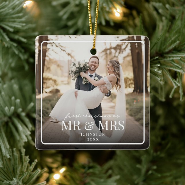 Mr & Mrs First Chirstmas Boarder Custom Photo  Keramikornament (Baum)