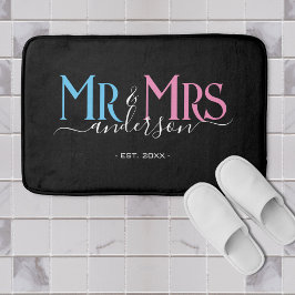 Mr & Mrs. Newlywed Couple Wedding Anniversary Blac Badematte