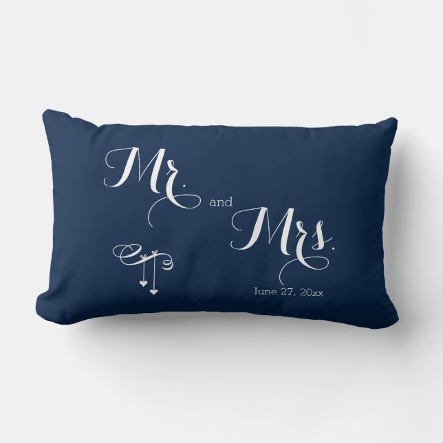 Mr. und Mrs. Customized Blue Wedding Pillows Lendenkissen (Vorderseite)