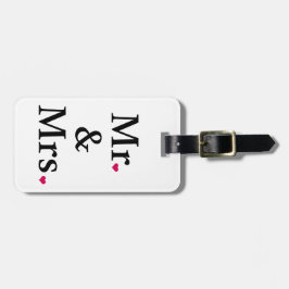 mr. und mrs. mit zwei roten Herzen Gepäckanhänger