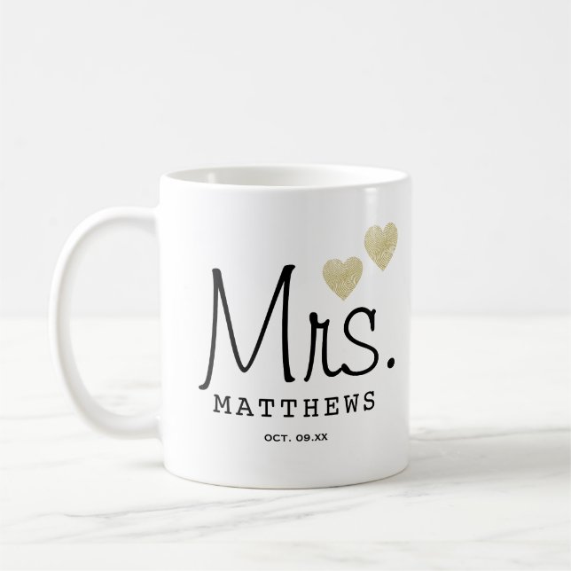 Mrs. Black Modern Script Custom Wedding neu Kaffeetasse (Links)